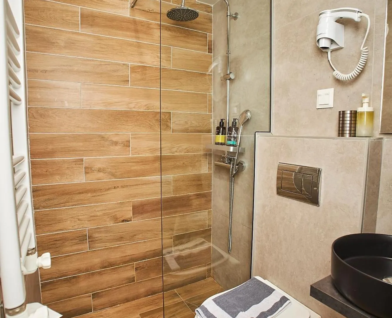 Starlights Wonderful View Apartments By Binobi! Θεσσαλονίκη 0*,